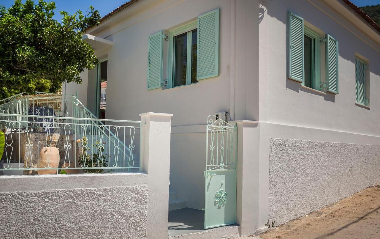 Bohemian Nest - Cheerful 2-Bedroom Villa With Pool Dhavgata Exterior photo